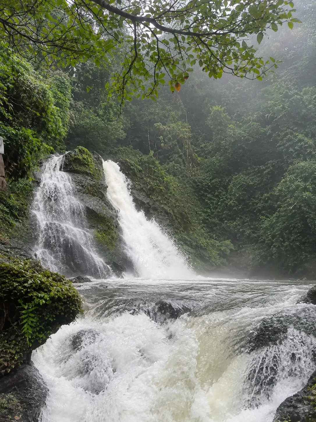 Jogi Gundi Falls near Agumbe